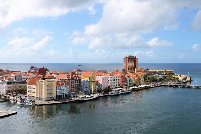 Ontdek de parelwitte stranden: Een rondreis door Curaçao